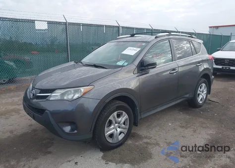 2013 Toyota Rav4 Le z USA, uszkodzony, nr VIN 2T3BFREV4DW100636